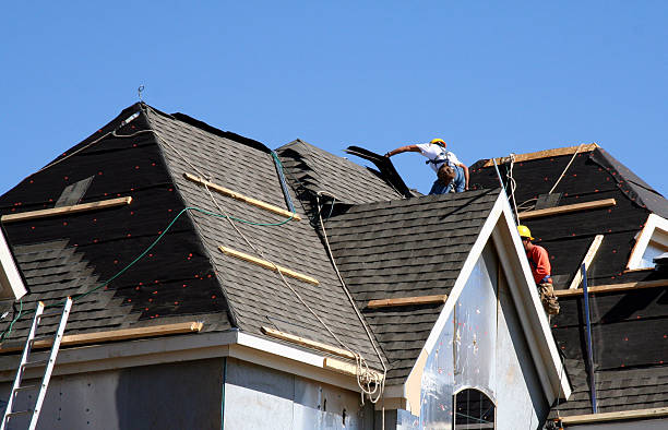 Best Emergency Roof Repair  in St Francis, WI